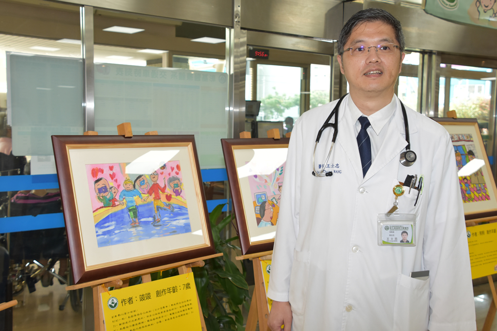 图一:王士忠医师表示,竣竣已经完成整个化学治疗过程,现在非常开心且